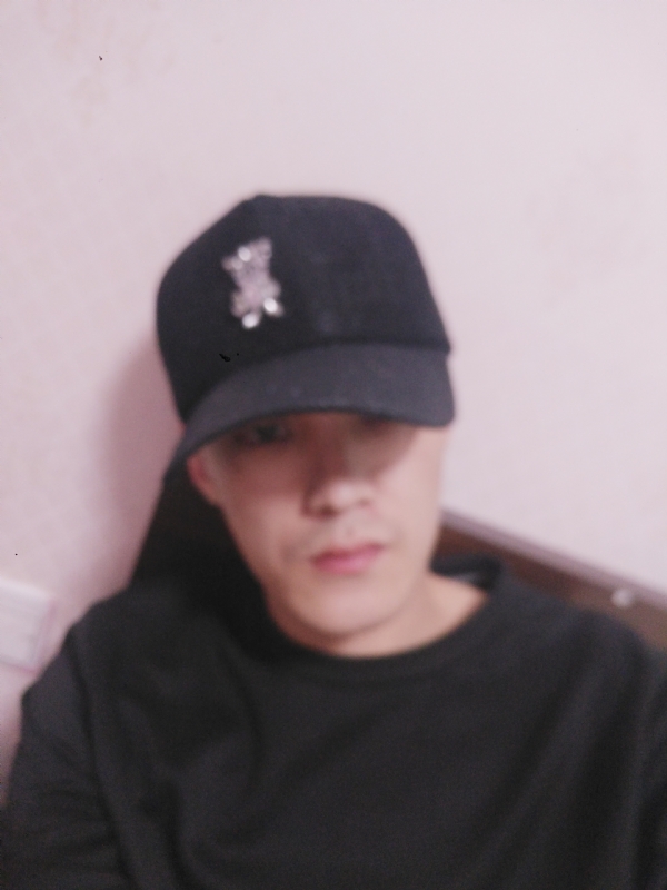 雨的第一张照片--澳门蓝颜知己交友网