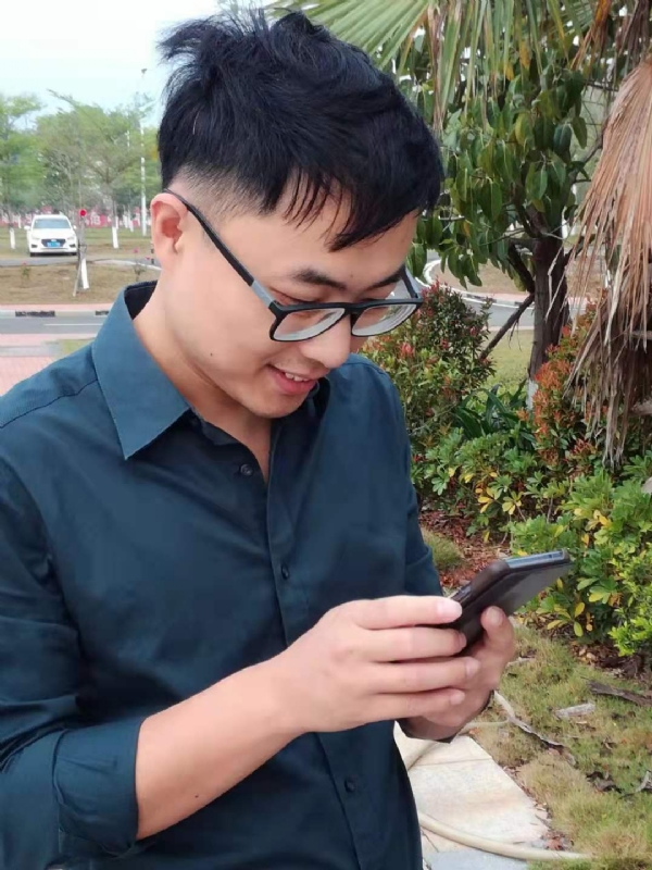 鼠王子的第一张照片--澳门蓝颜知己交友网