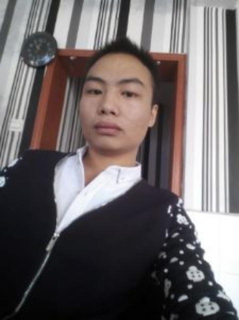 阿龙的第二张照片--澳门蓝颜知己交友网