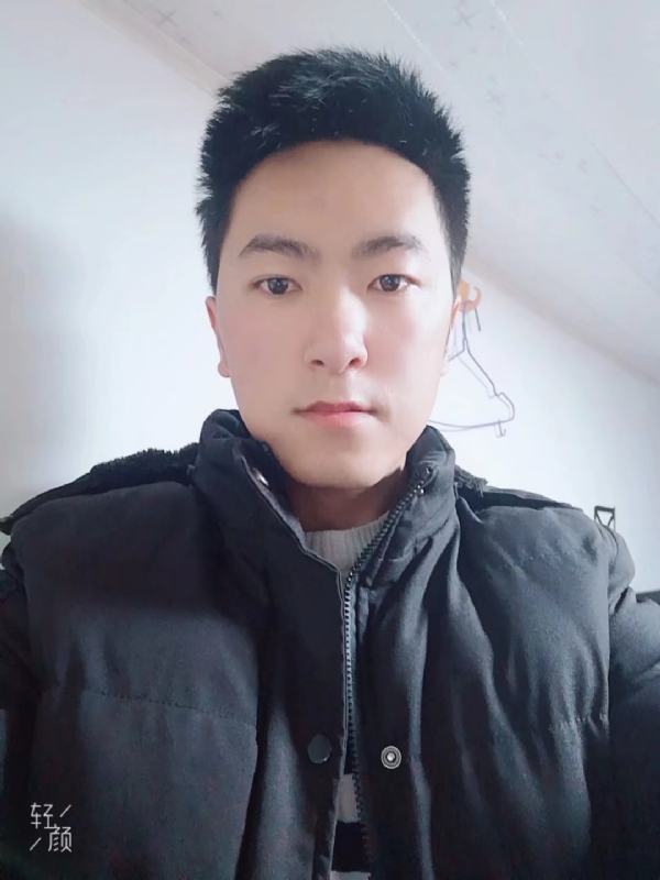 儒雅的玉龙兄的第一张照片--澳门蓝颜知己交友网