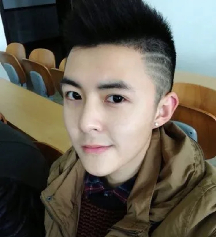 lett的第一张照片--澳门蓝颜知己交友网